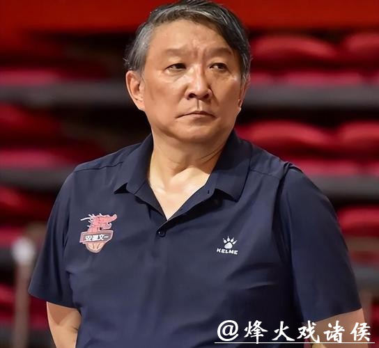 澳洲合同结束,韩旭面临三大选择,李月汝或成牵线人,宫鲁鸣深知其意 澳洲合同结束,韩旭面临三大选择,李月汝或成牵线人,宫鲁鸣深知其意